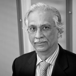 Dr Kapil Dhingra